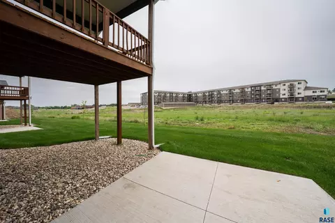 Exterior - 7233 E Waters Edge Pl, Sioux Falls, SD 57110 photo 7 of 7