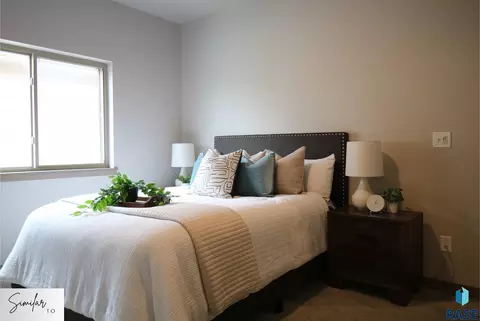 Bedroom - 7237 E Waters Edge Pl, Sioux Falls, SD 57110 photo 1 of 2