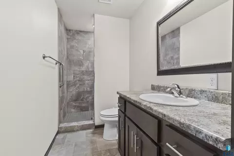 Bath - Dorian Dr, Yankton, SD 57078 photo 1 of 2