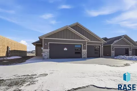 538 Prairieside Trl, Harrisburg, SD 57032
