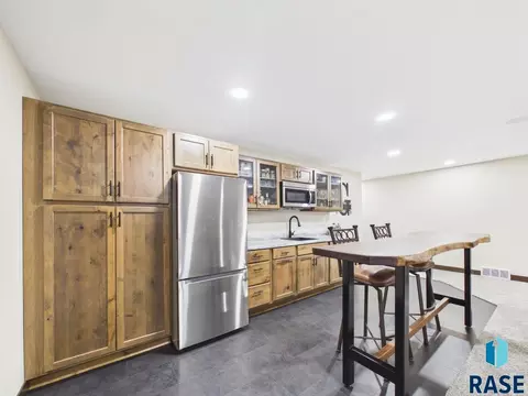 1008 S Tracy Dr, Brandon, SD 57005 photo 40