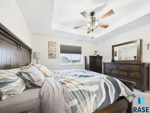 1008 S Tracy Dr, Brandon, SD 57005 photo 24