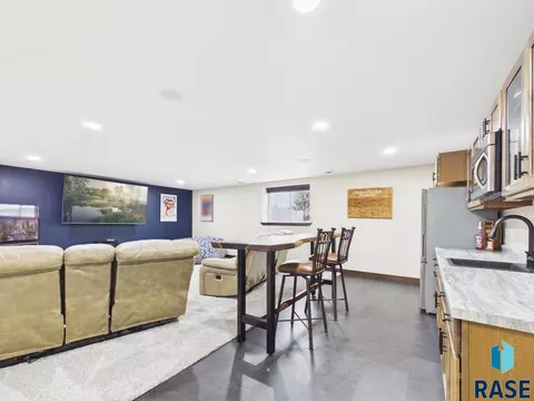 1008 S Tracy Dr, Brandon, SD 57005 photo 34
