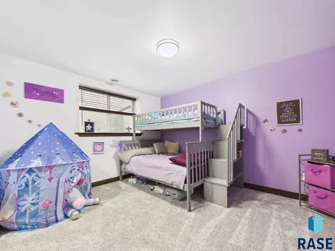1008 S Tracy Dr, Brandon, SD 57005 photo 47