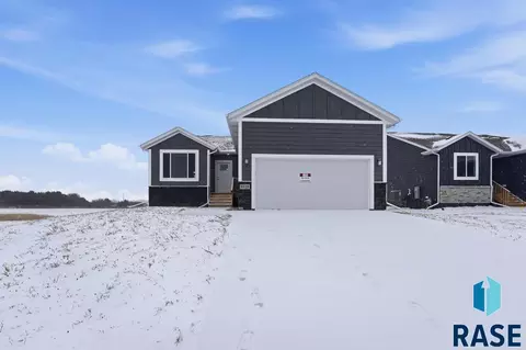 6528 S Barclay Trl, Sioux Falls, SD 57106