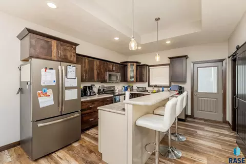 Kitchen - 1111 N Union Ave, Madison, SD 57042 photo 2 of 2