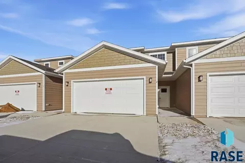 1263 N Marion Rd #2, Sioux Falls, SD 57107