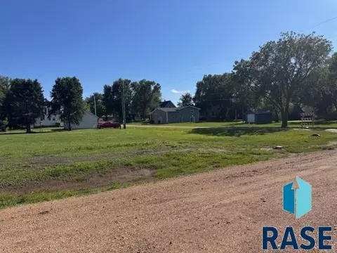 Cherry Ave, Bridgewater, SD 57319