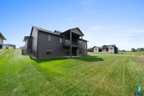 7300 E Misty Knoll Cir, Sioux Falls, SD 57110 photo 29