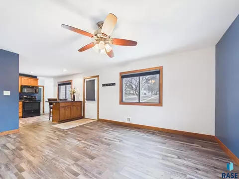 3200 E 17th St, Sioux Falls, SD 57103 photo 6