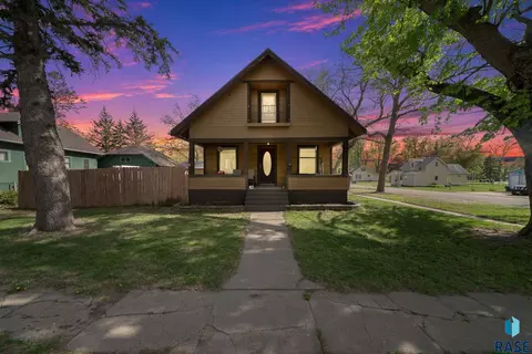 511 W Main St, Beresford, SD 57004