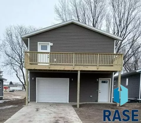 3412 N 10th Ave, Sioux Falls, SD 57104