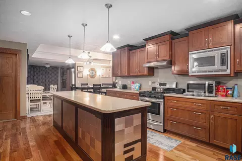1012 N Caleb Ave, Sioux Falls, SD 57103 photo 6