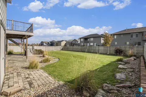 1012 N Caleb Ave, Sioux Falls, SD 57103 photo 38