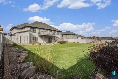 1012 N Caleb Ave, Sioux Falls, SD 57103 photo 41