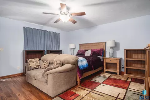 1012 N Caleb Ave, Sioux Falls, SD 57103 photo 11