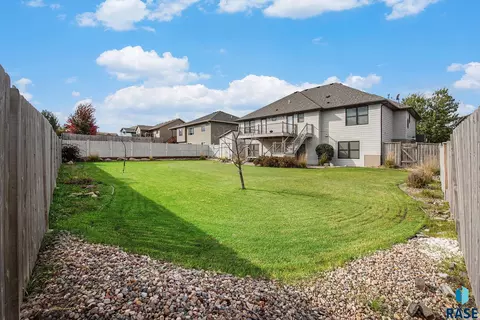 1012 N Caleb Ave, Sioux Falls, SD 57103 photo 40