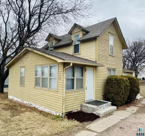 524 N Cliff Ave, Sioux Falls, SD 57103