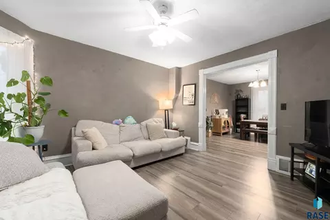 Living - S Grange Ave, Sioux Falls, SD 57104 photo 1 of 2