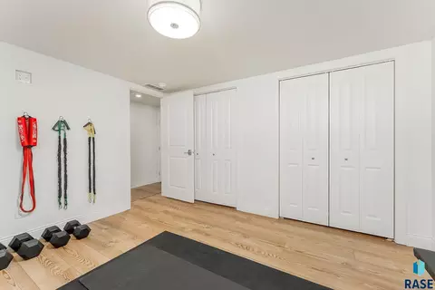 2841 E Old Orchard Trl, Sioux Falls, SD 57103 photo 46