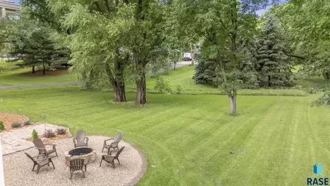 2841 E Old Orchard Trl, Sioux Falls, SD 57103 photo 68