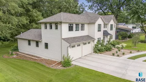 2841 E Old Orchard Trl, Sioux Falls, SD 57103 photo 63