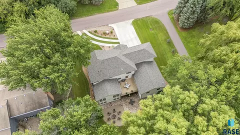 2841 E Old Orchard Trl, Sioux Falls, SD 57103 photo 58