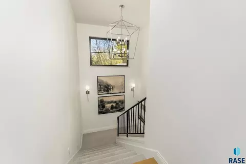 2841 E Old Orchard Trl, Sioux Falls, SD 57103 photo 22