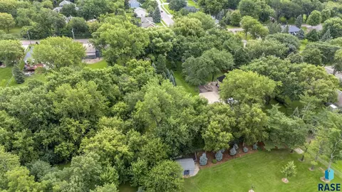 2841 E Old Orchard Trl, Sioux Falls, SD 57103 photo 60