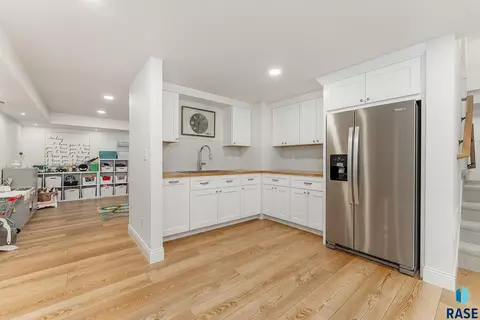 2841 E Old Orchard Trl, Sioux Falls, SD 57103 photo 43