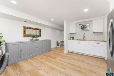 2841 E Old Orchard Trl, Sioux Falls, SD 57103 photo 42
