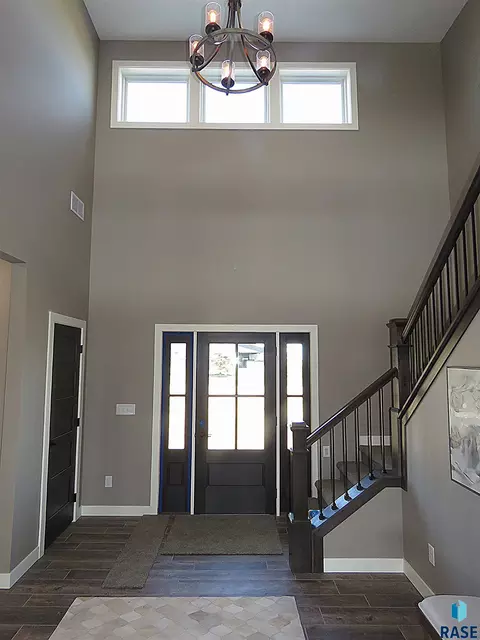 Entry Way - 27240 S Noble Cir, Tea, SD 57064 photo 1 of 3