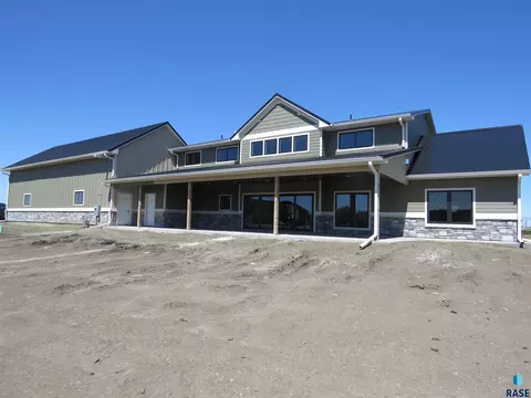 Exterior - 27240 S Noble Cir, Tea, SD 57064 photo 3 of 6