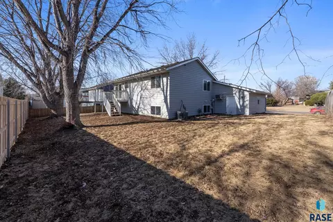 215 E Kevin Dr, Tea, SD 57064 photo 37