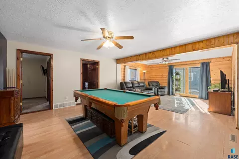 105 E 2nd St, Hartford, SD 57033 photo 16