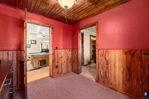 105 E 2nd St, Hartford, SD 57033 photo 20