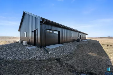 24987 479th Ave, Garretson, SD 57030 photo 18