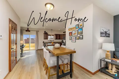 6810 S Tomar Rd, Sioux Falls, SD 57108