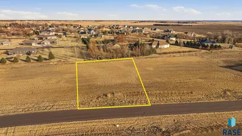Prairie Dr, Tea, SD 57064 photo 2
