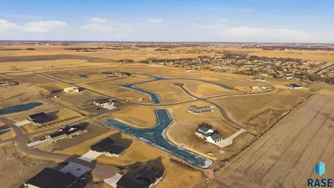 Prairie Dr, Tea, SD 57064 photo 5