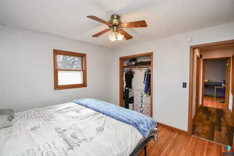 209 E 4th St, Crooks, SD 57020 photo 16