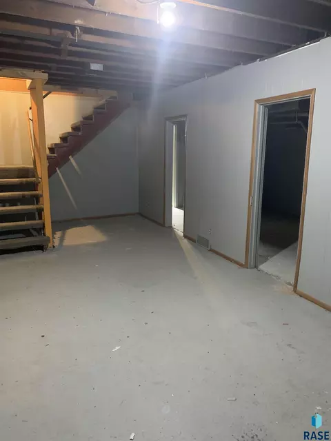 207 E 9th St, Dell Rapids, SD 57022 photo 56