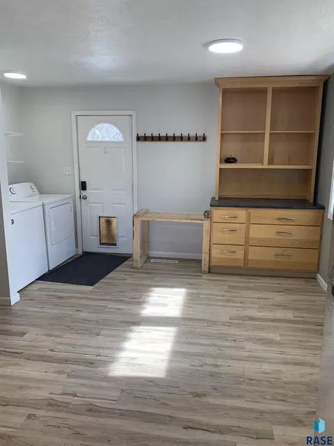 207 E 9th St, Dell Rapids, SD 57022 photo 34