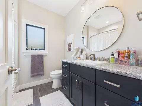 Bath - 5408 E 64th St, Sioux Falls, SD 57108 photo 2 of 2