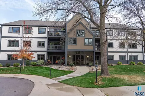 4204 S Minnesota Ave #103, Sioux Falls, SD 57105