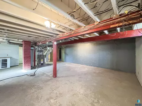 484 E 2nd St, Parker, SD 57053 photo 36