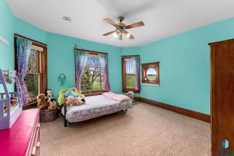 Bedroom - 25681 Ditch Rd, Renner, SD 57055 photo 5 of 7