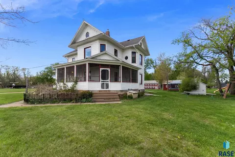Exterior - 25681 Ditch Rd, Renner, SD 57055 photo 11 of 18