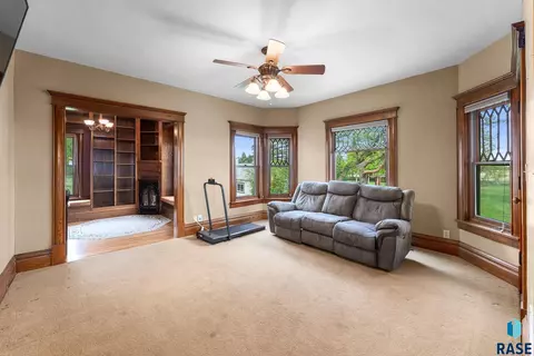 Living - 25681 Ditch Rd, Renner, SD 57055 photo 1 of 2