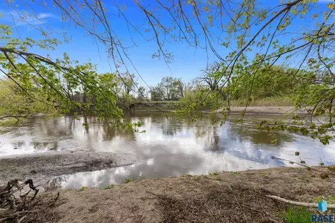 View/Area - 25681 Ditch Rd, Renner, SD 57055 photo 2 of 4